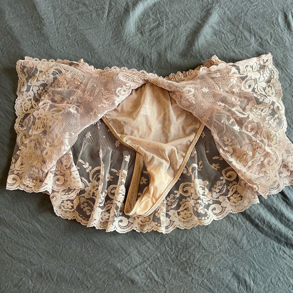 Marilyn Monroe by Warner's Blush Pink Lace Lined Slip - Picture 2 of 6